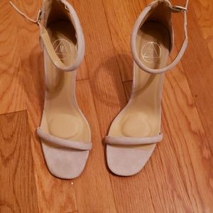 Missguided mushroom grey heels
